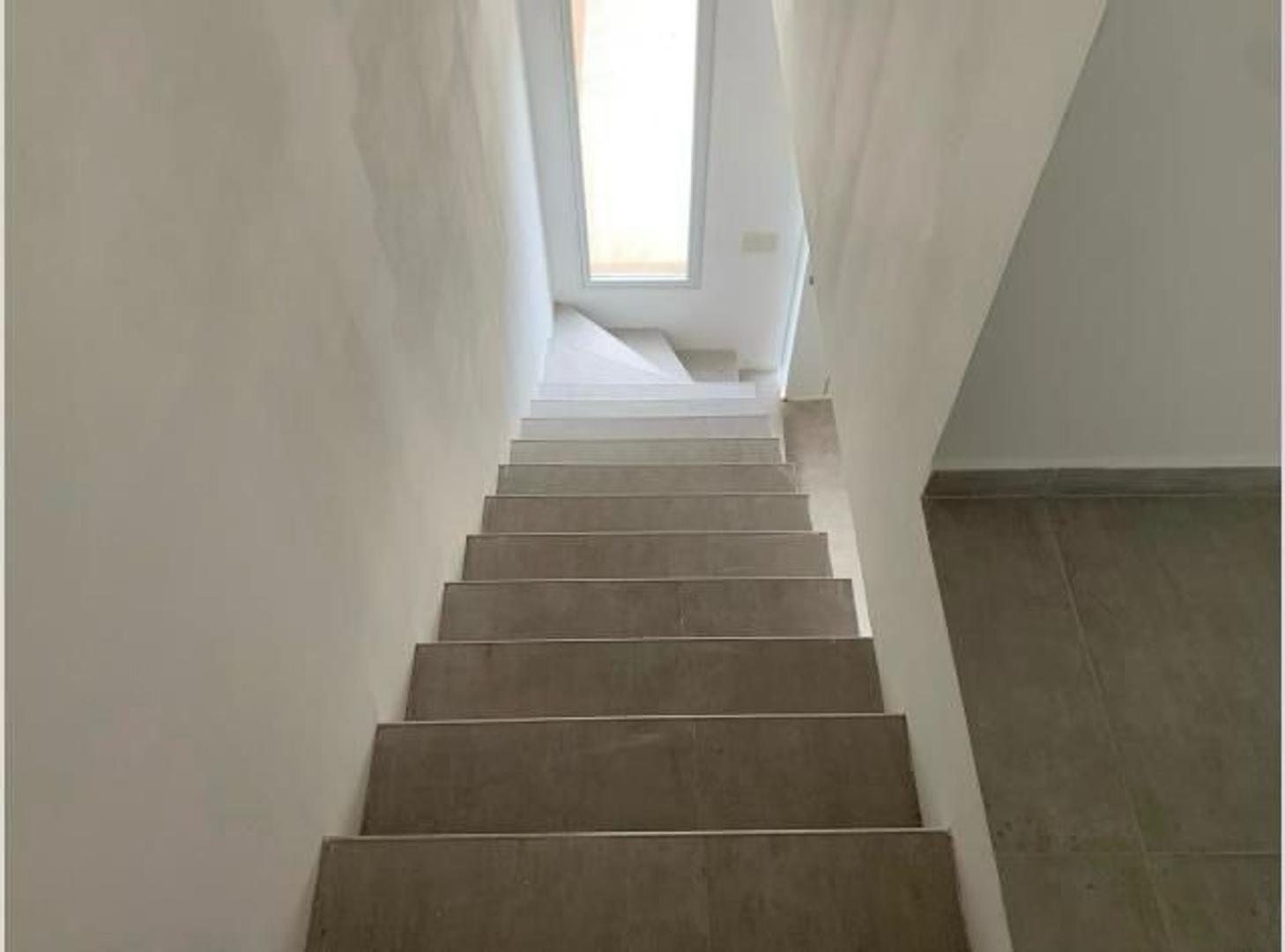 Duplex En Venta En Manzanares, Pilar, Gba Norte