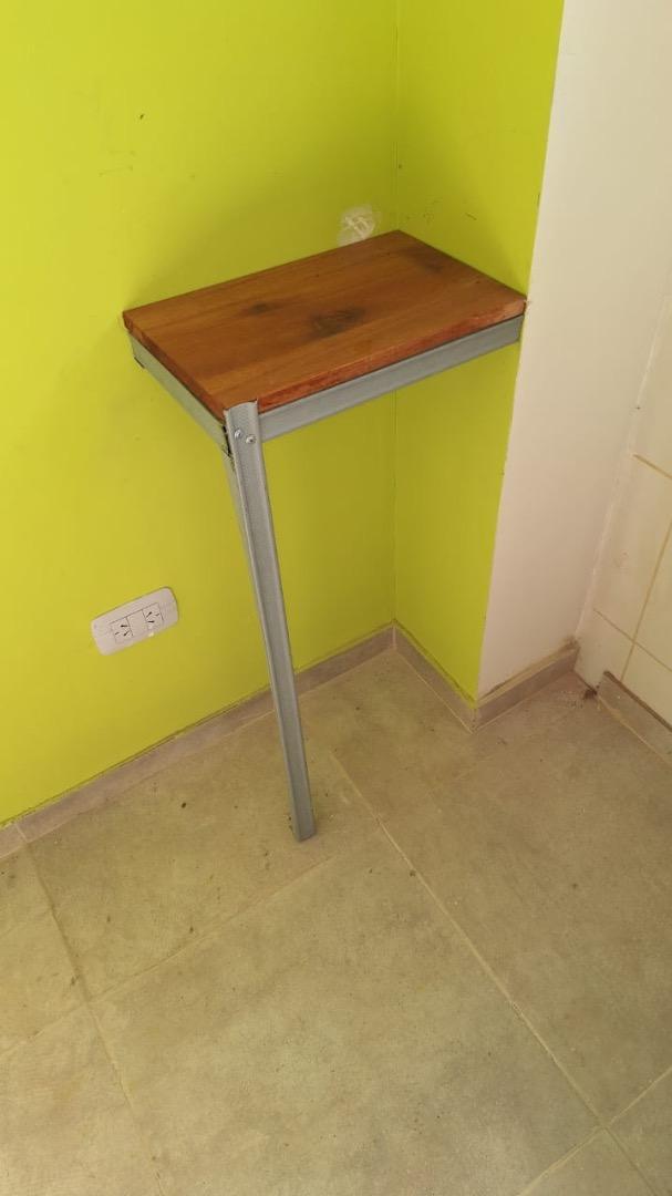 Casa 2 ambientes con 1 baño