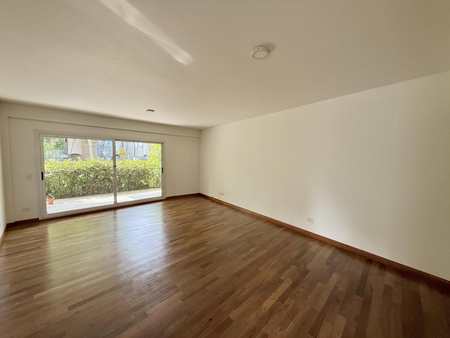 Departamento en Alquiler en Punta Chica, $ 2.000.000