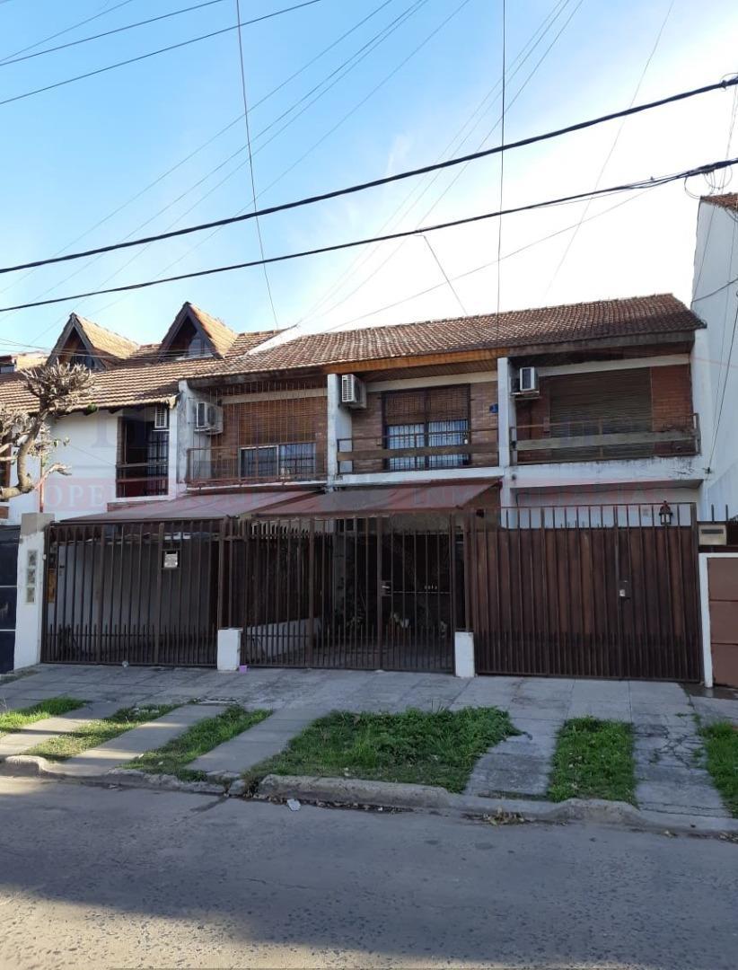 DÚPLEX 4 AMBIENTES EN MUY BUEN ESTADO EN RAMOS MEJÍA