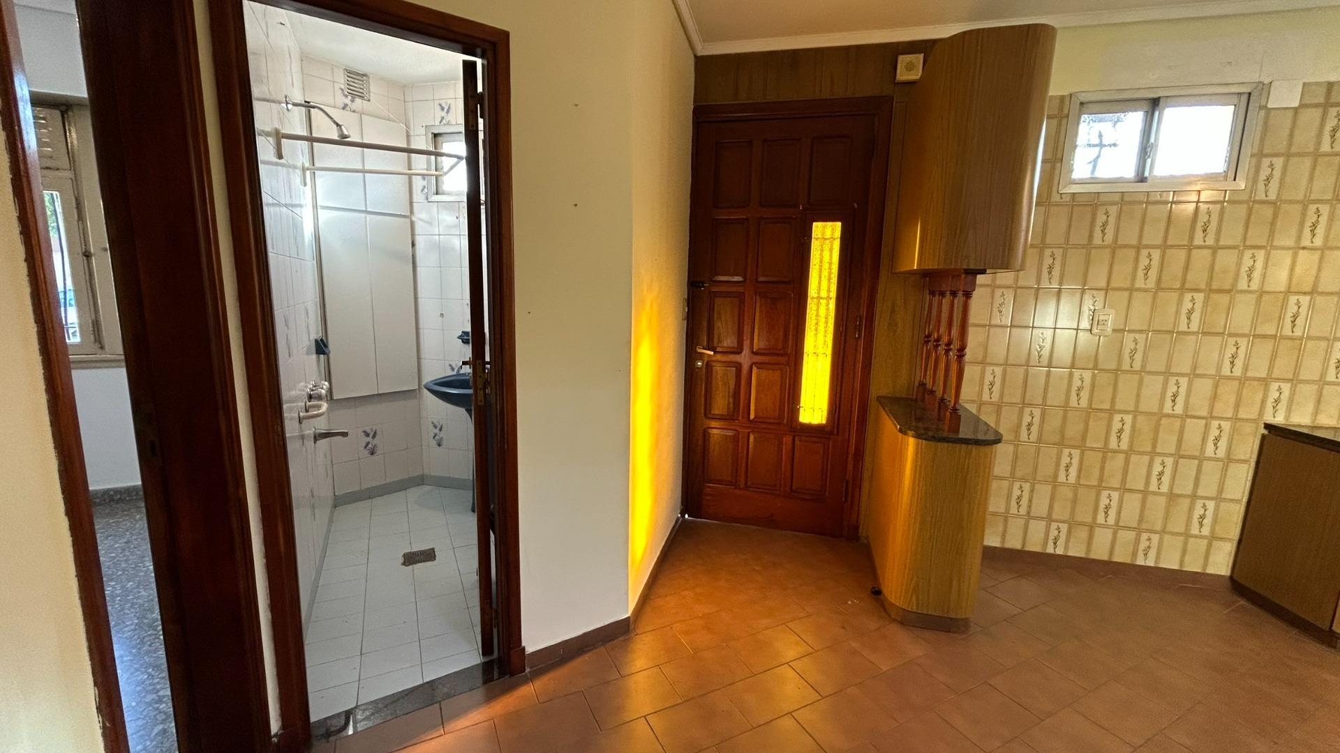 Depto Tipo Casa en Venta en Villa Devoto, USD 115.000