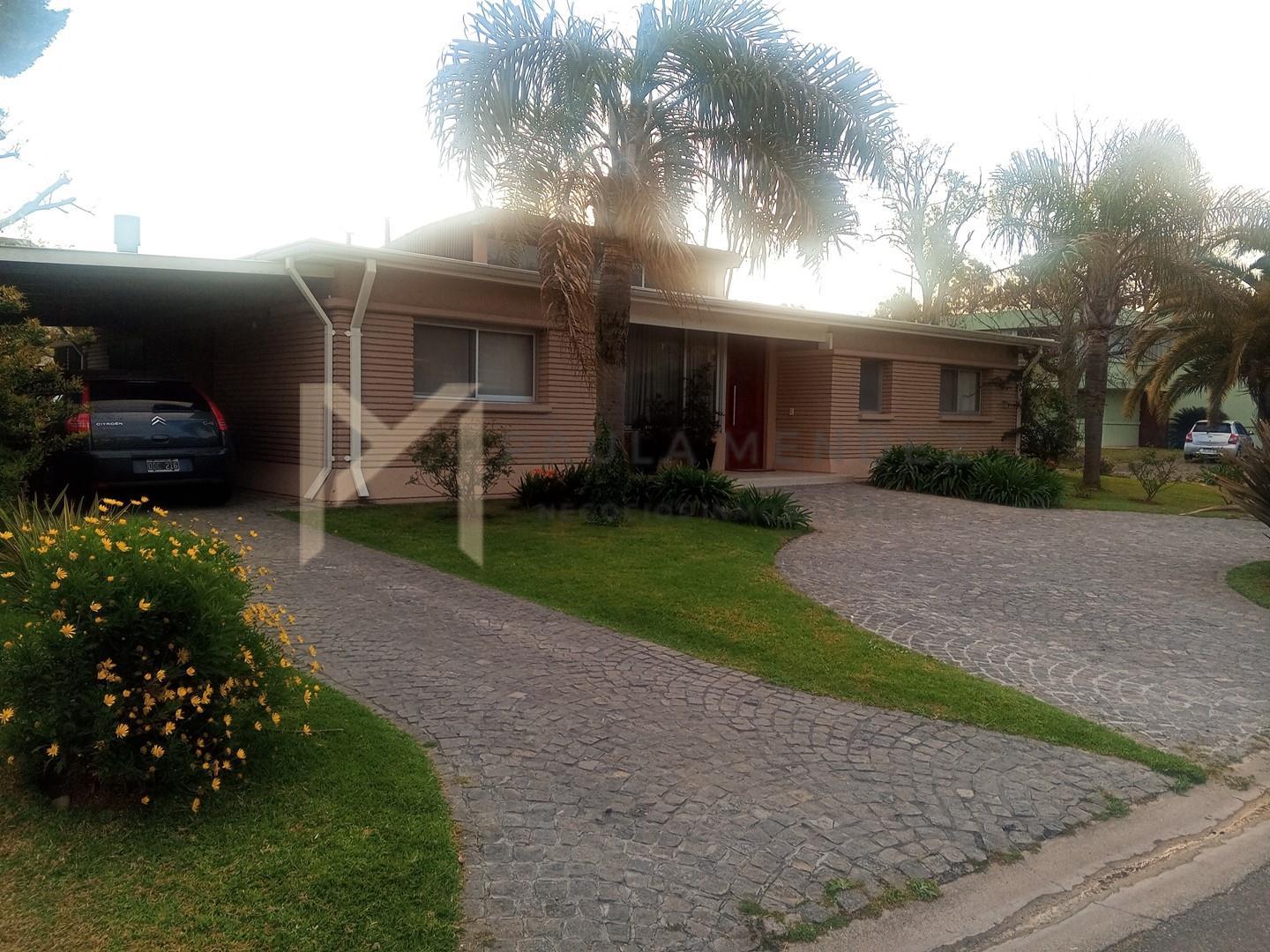 Casa Chalet  en Venta en El Aromo, Escobar, G.B.A. Zona Norte