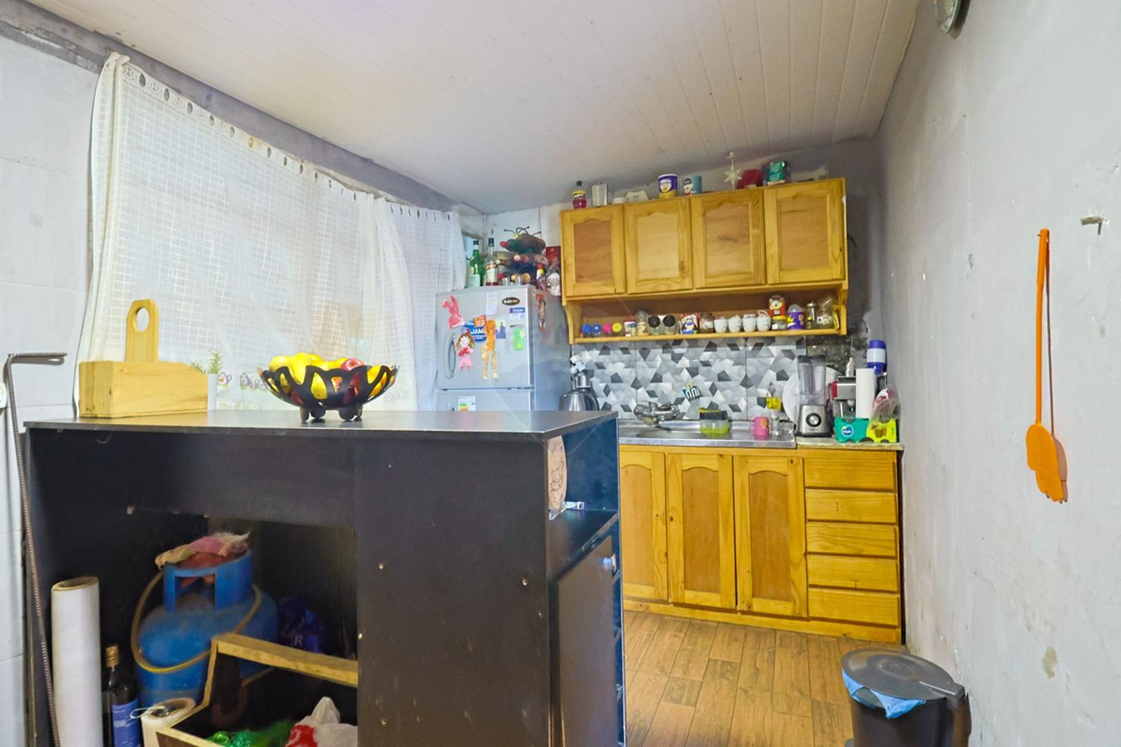 Casa 3 ambientes con 1 baño