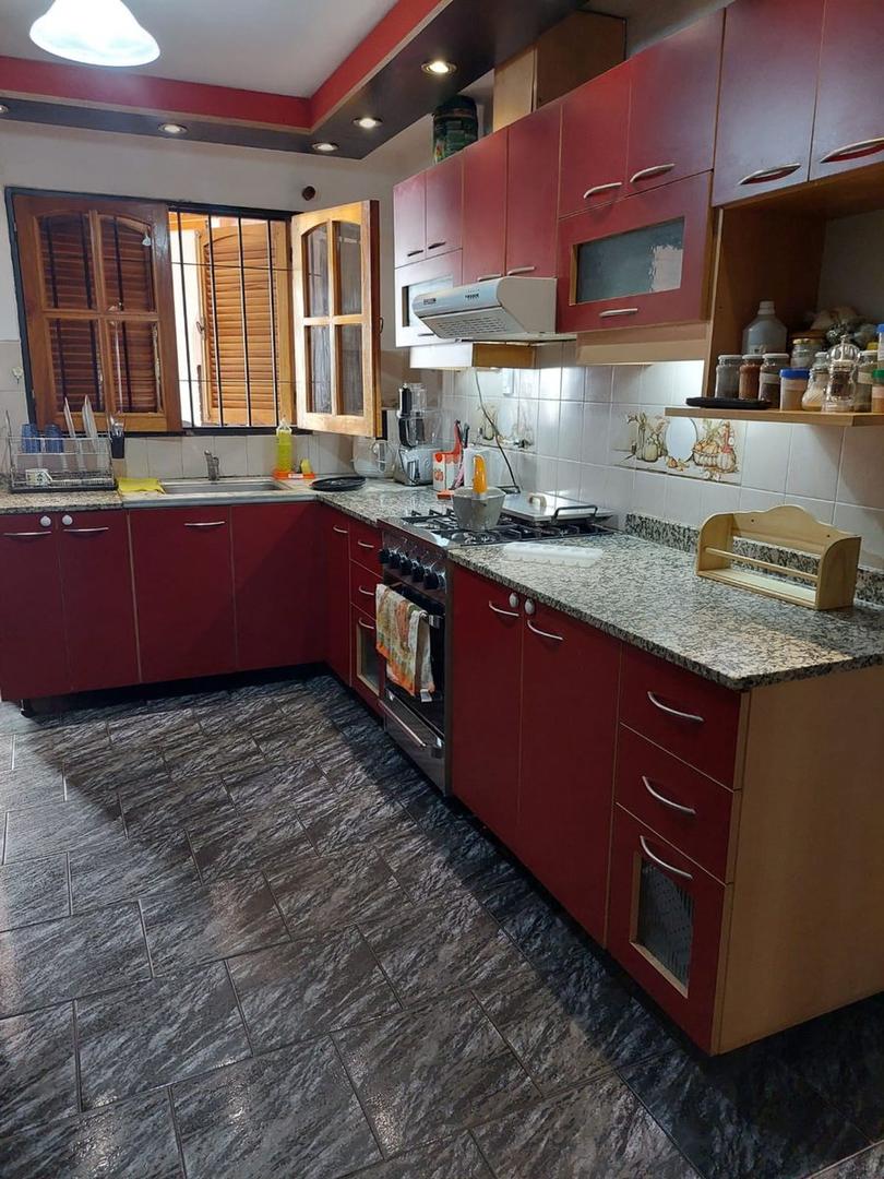 VENTA CASA 2 DORMITORIOS LICEO 2 SECCION