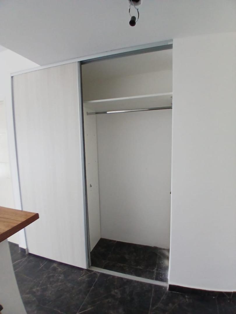 Departamento en Venta con 1 cochera