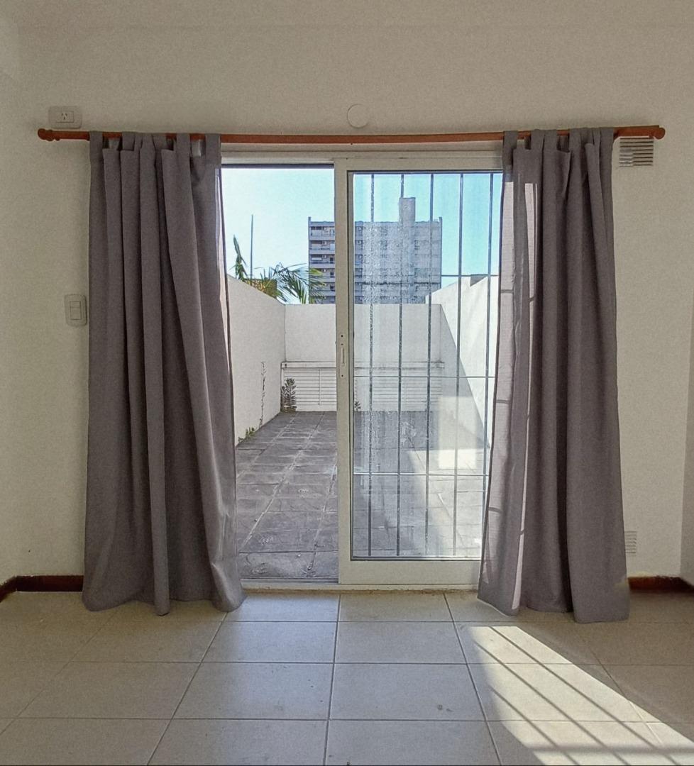 Departamento en Alquiler de Monoambiente