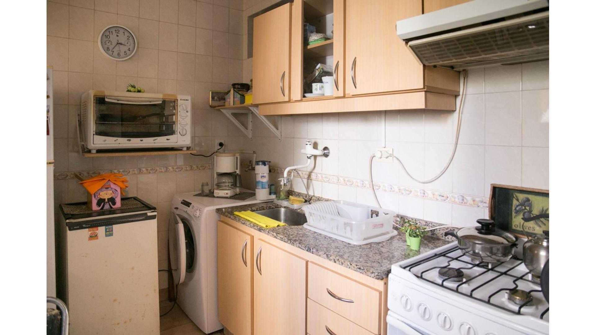 Departamento en Venta en Parque Chacabuco, USD 110.000