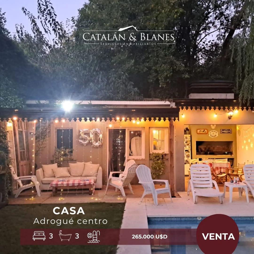 Casa en Venta en Adrogué Centro: Recientemente Remodelada y