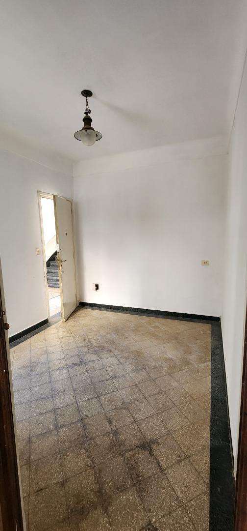 Mendoza 1500, Piso PB