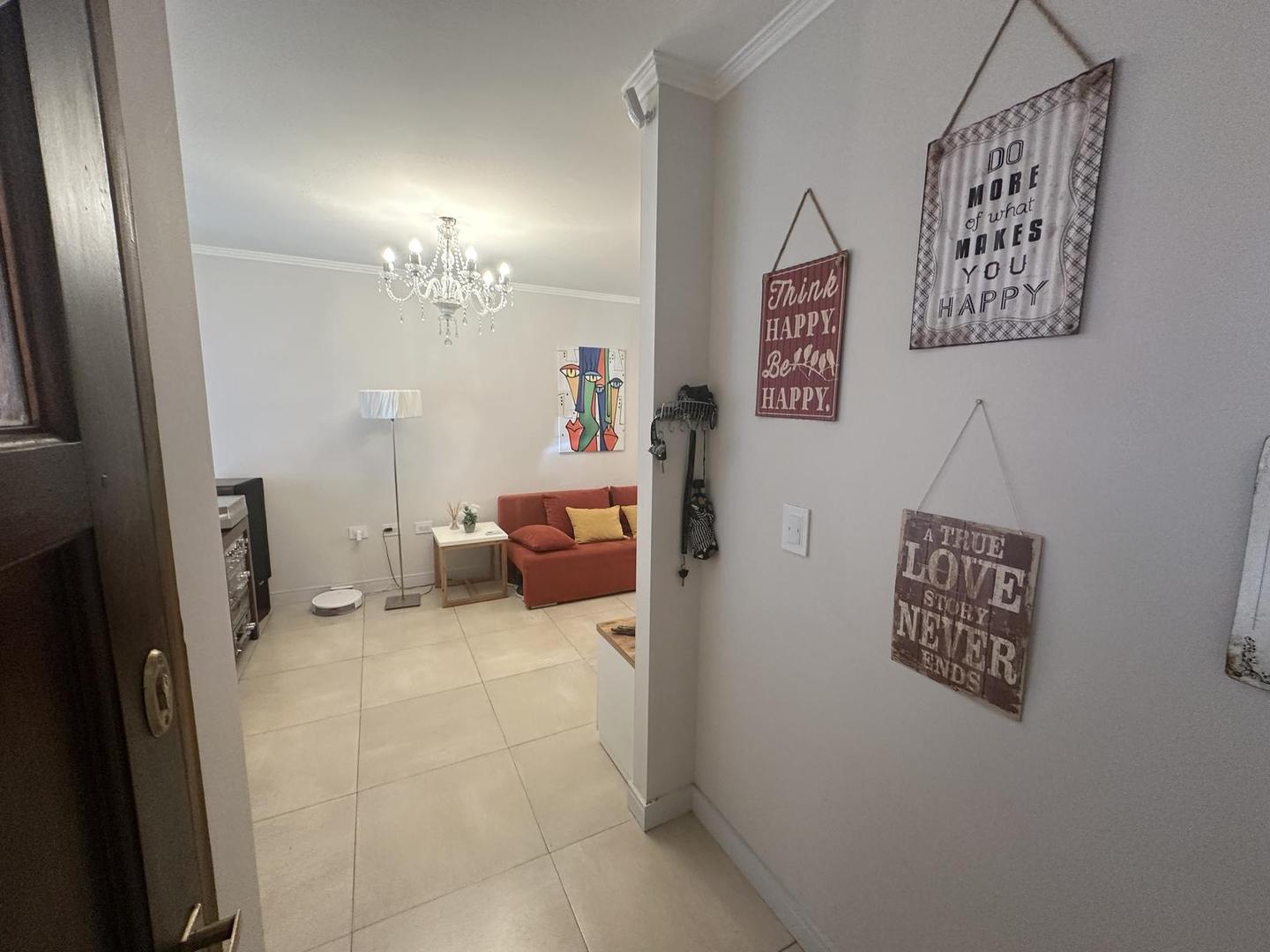 Dúplex en Venta de 2 dormitorios, patio con parrilla. Barrio Smithfield, Centro Zárate