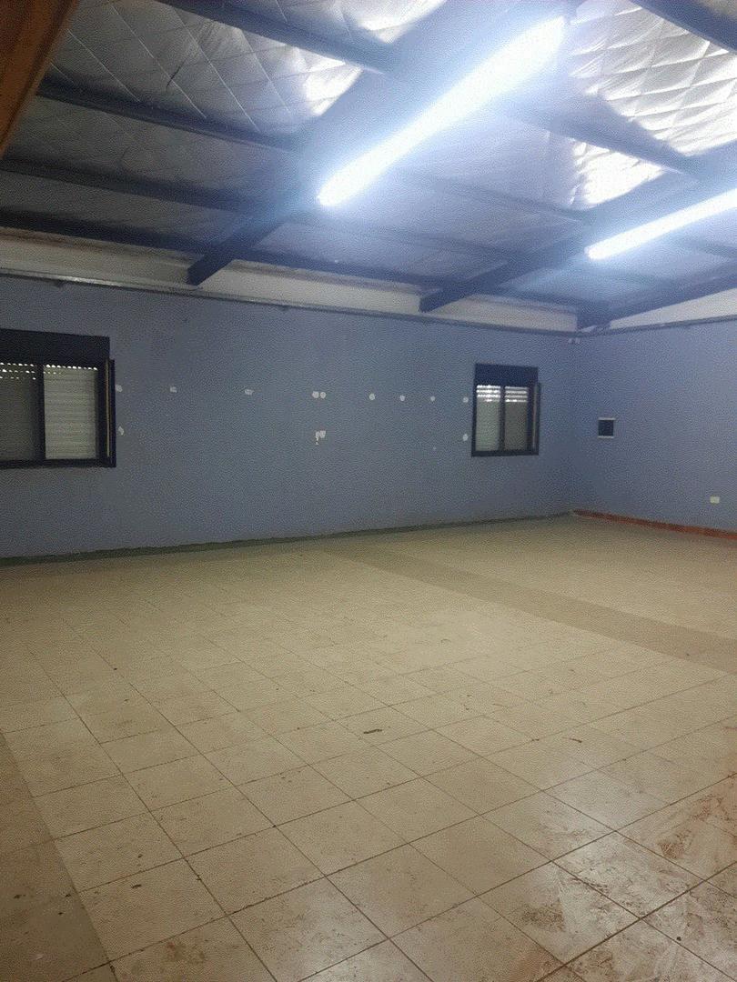 LOCAL COMERCIAL – PLANTA ALTA – EXCELENTE UBICACION