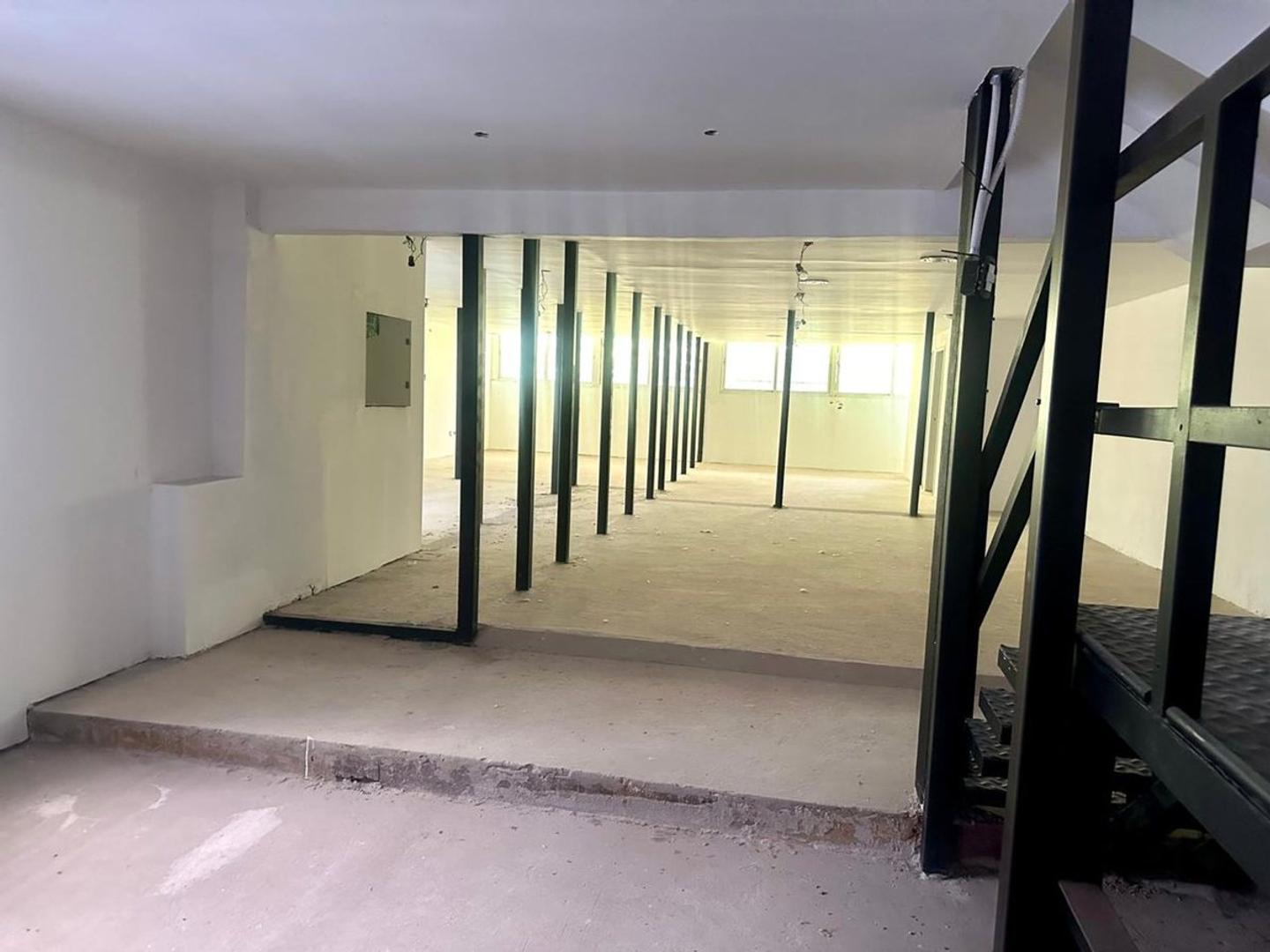 Depto Tipo Casa en Alquiler 51 años