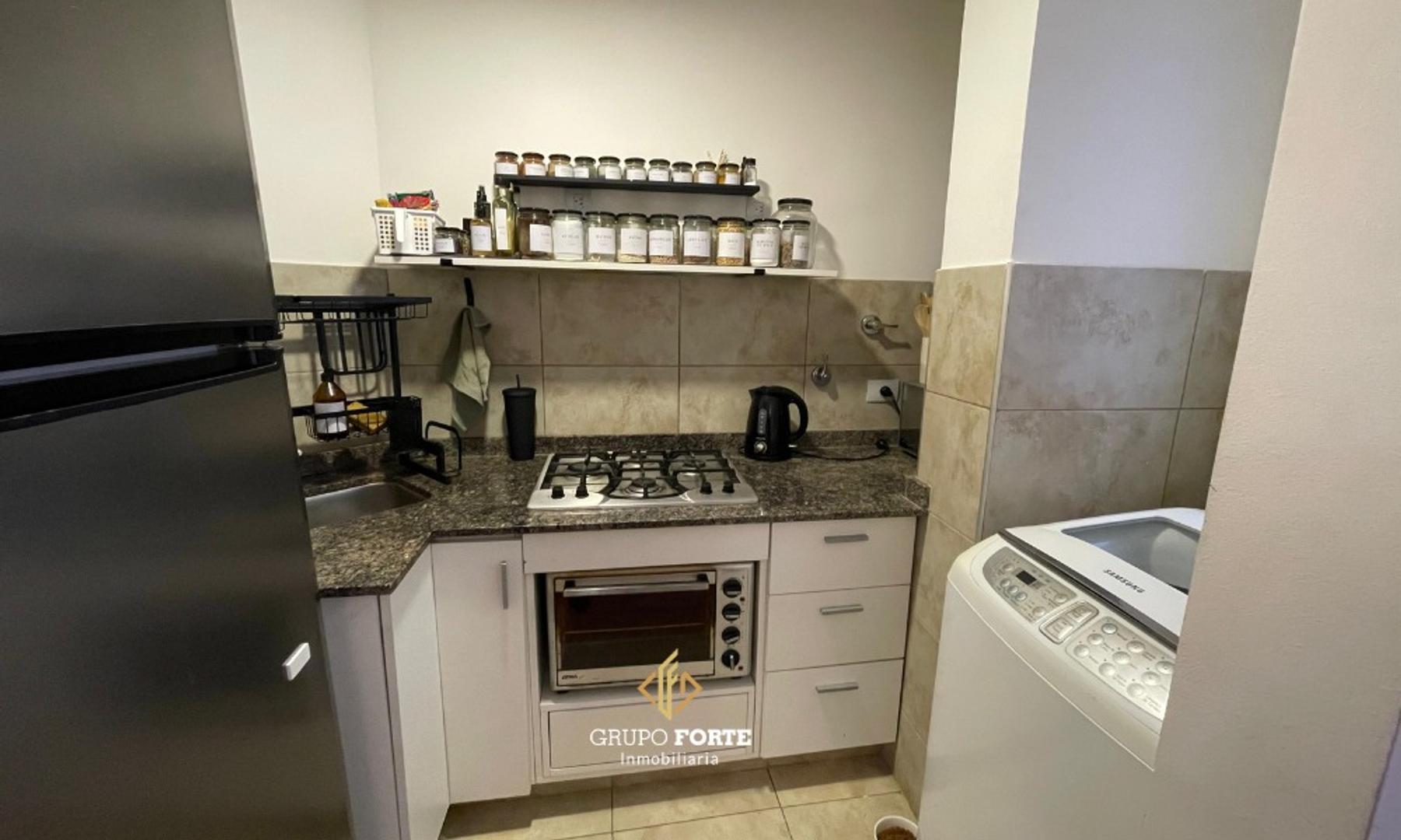 Jose María Bedoya 900