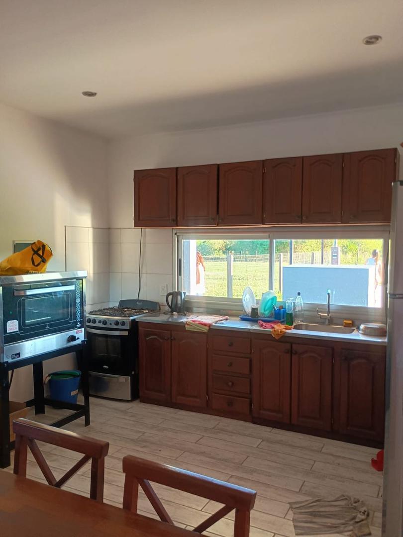 Casa 3 ambientes con 2 baños