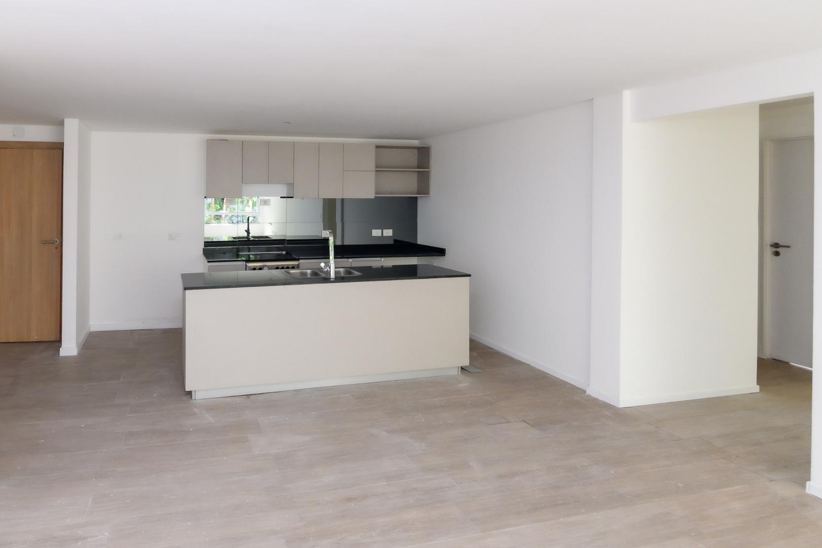 Departamento 4 ambientes con 3 baños