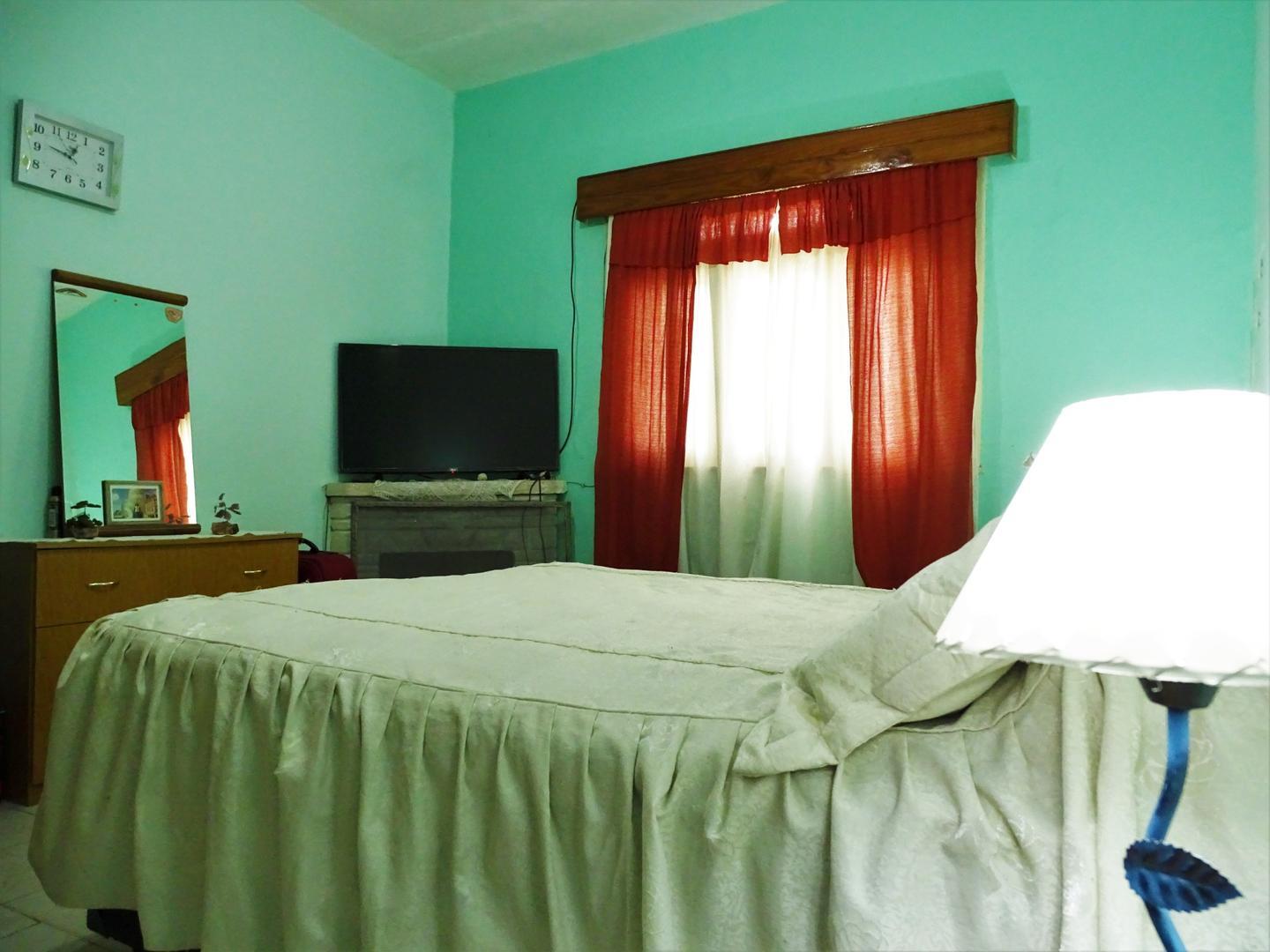 VENTA CASA 4 AMBIENTES CASEROS