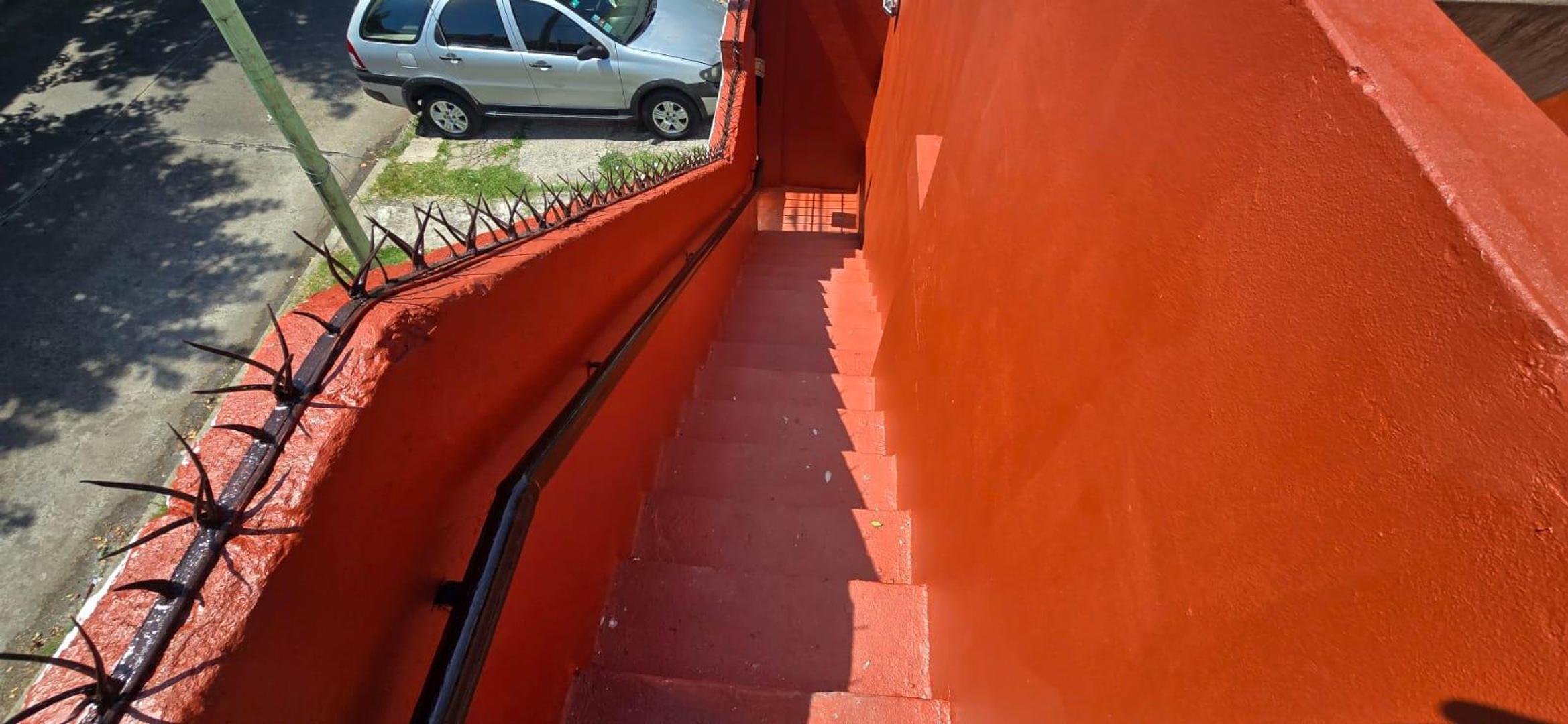 Departamento en Alquiler en Jose Leon Suarez, $ 400.000