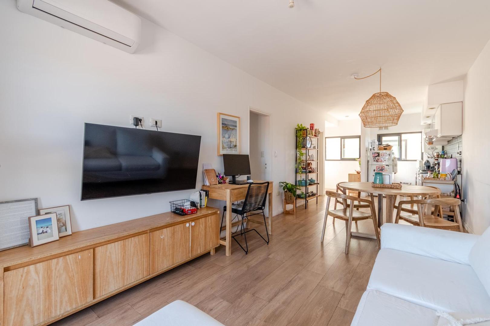 Departamento 3 ambientes con 2 baños