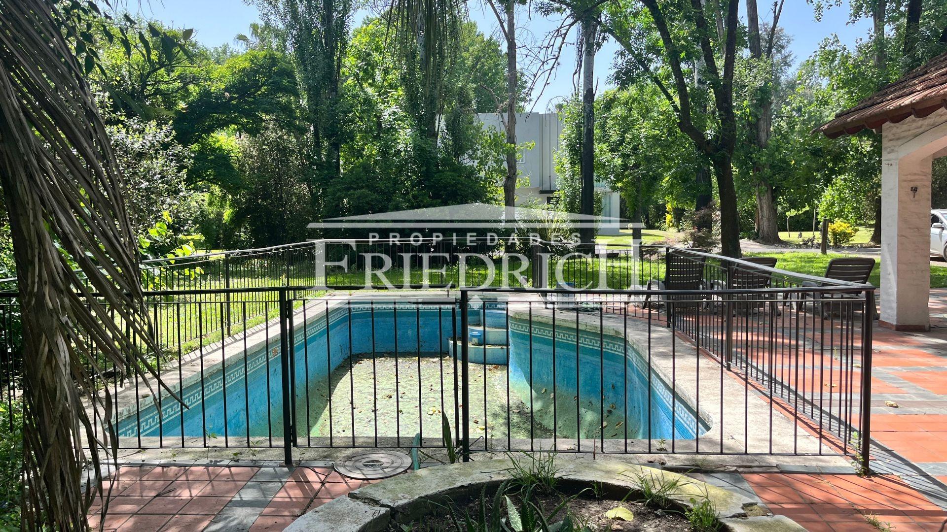 Casa en Alquiler de 3 dormitorios