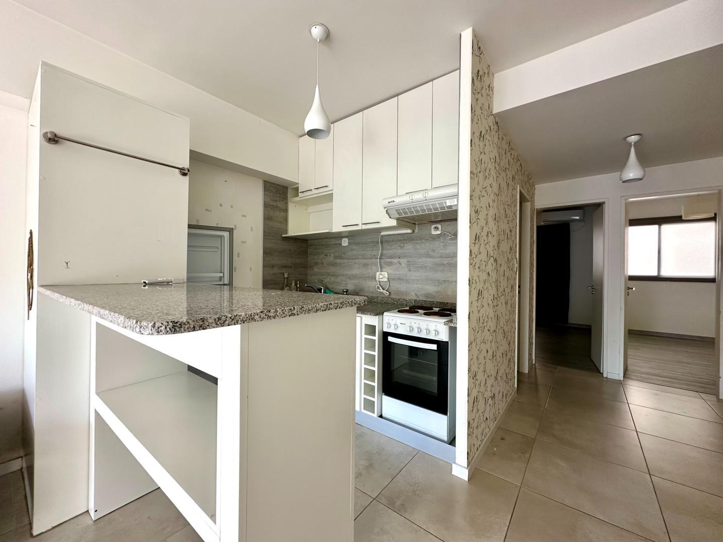 Departamento 3 ambientes con 2 baños