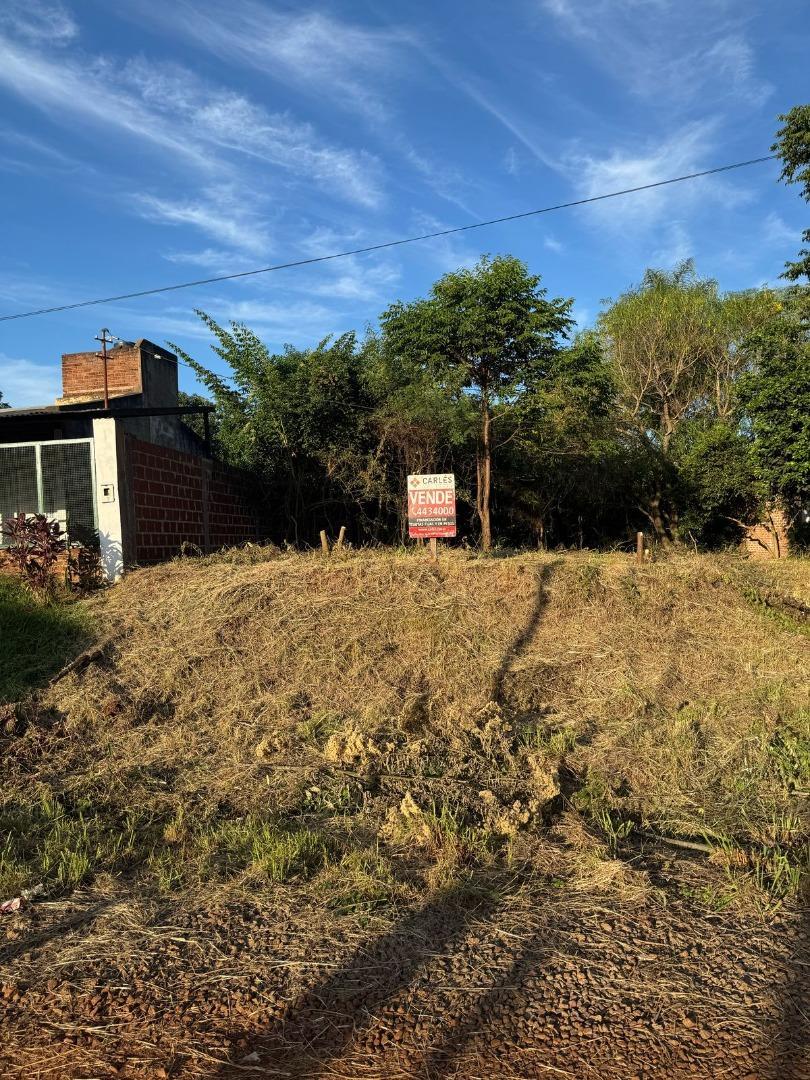 (V145) Amplio terreno en centro de Garupá