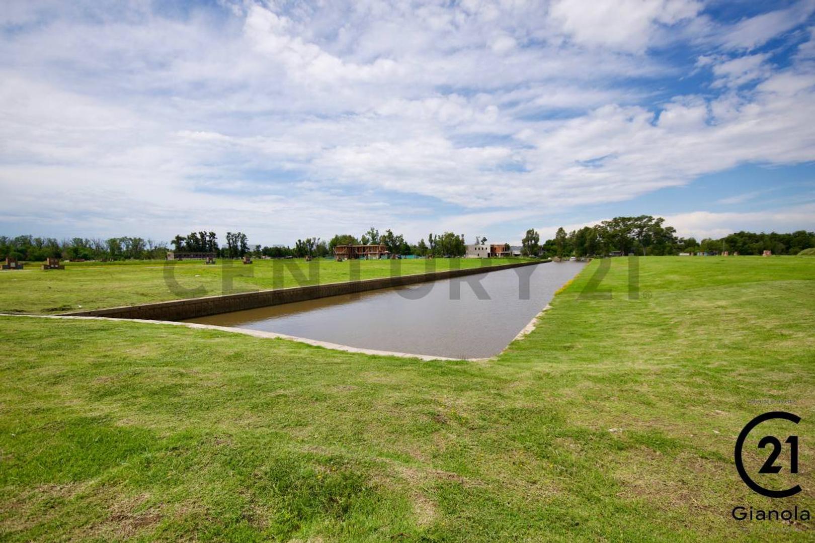 Terreno en Venta 41  mts Fondo