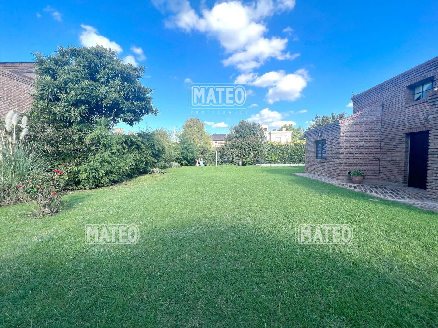 Hermoso Terreno en Country Banco Provincia