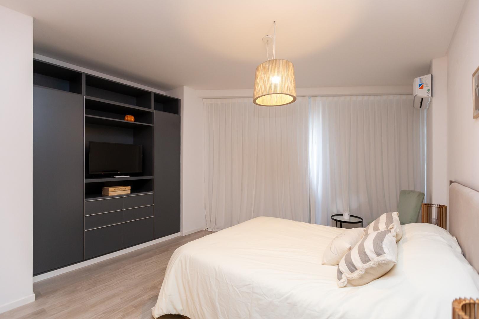 Guatemala 4300, Piso 7