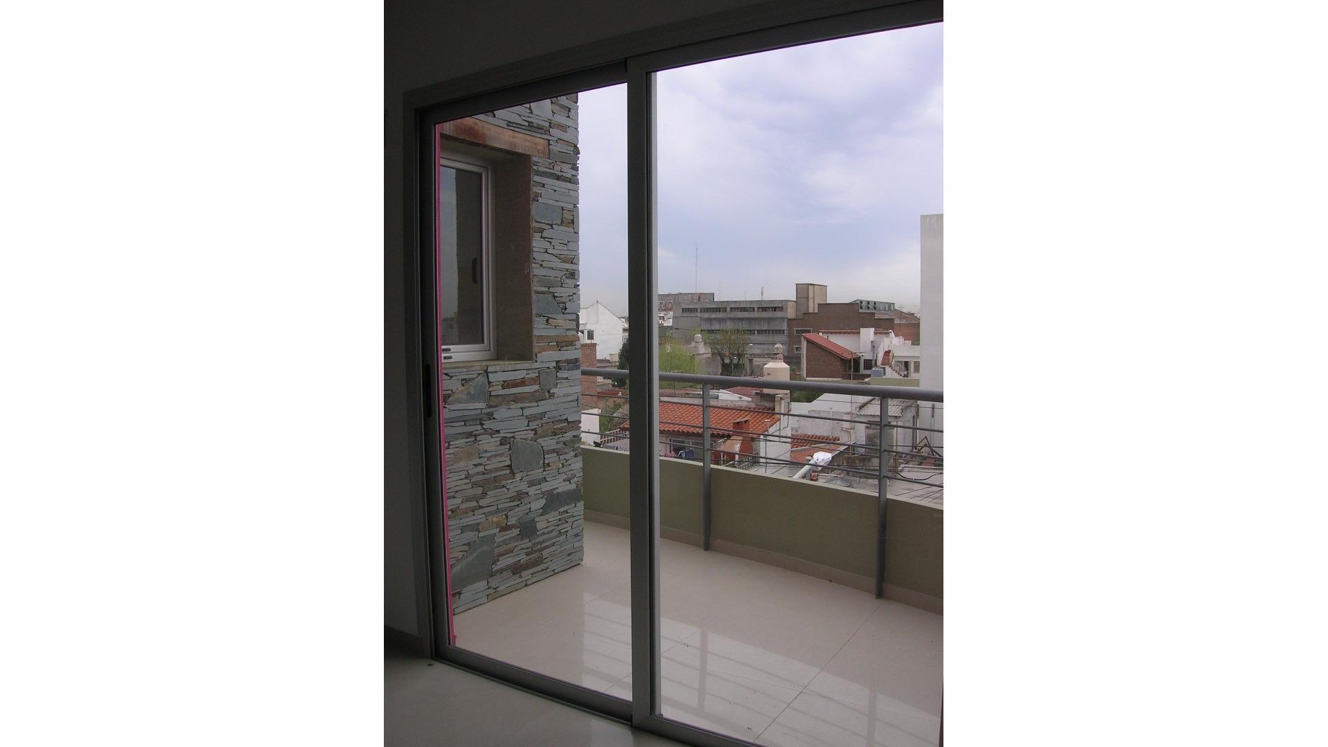 Departamento en Venta en Wilde, USD 90.000