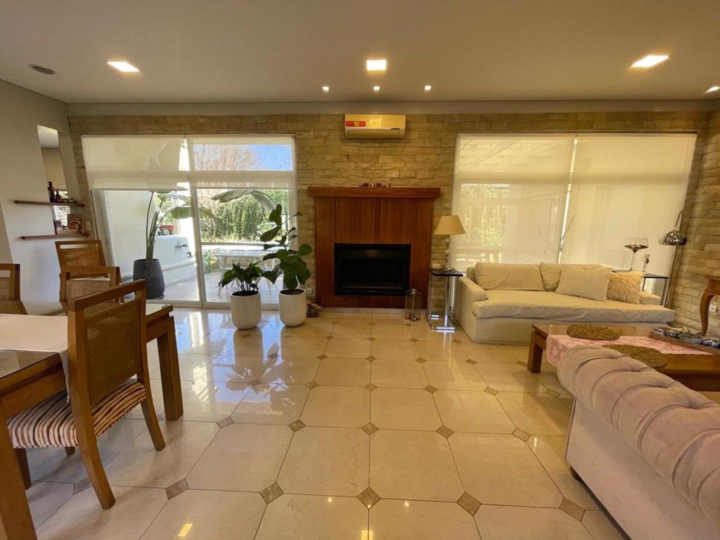 ALQ TEMP CASA 4 AMB COUNTRY CP LOMA VERDE