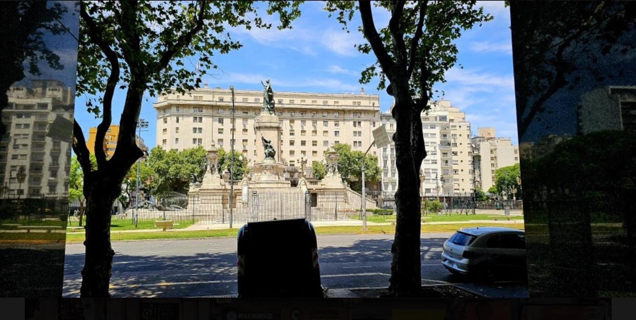 Rivadavia 1700 - Frente al Congreso