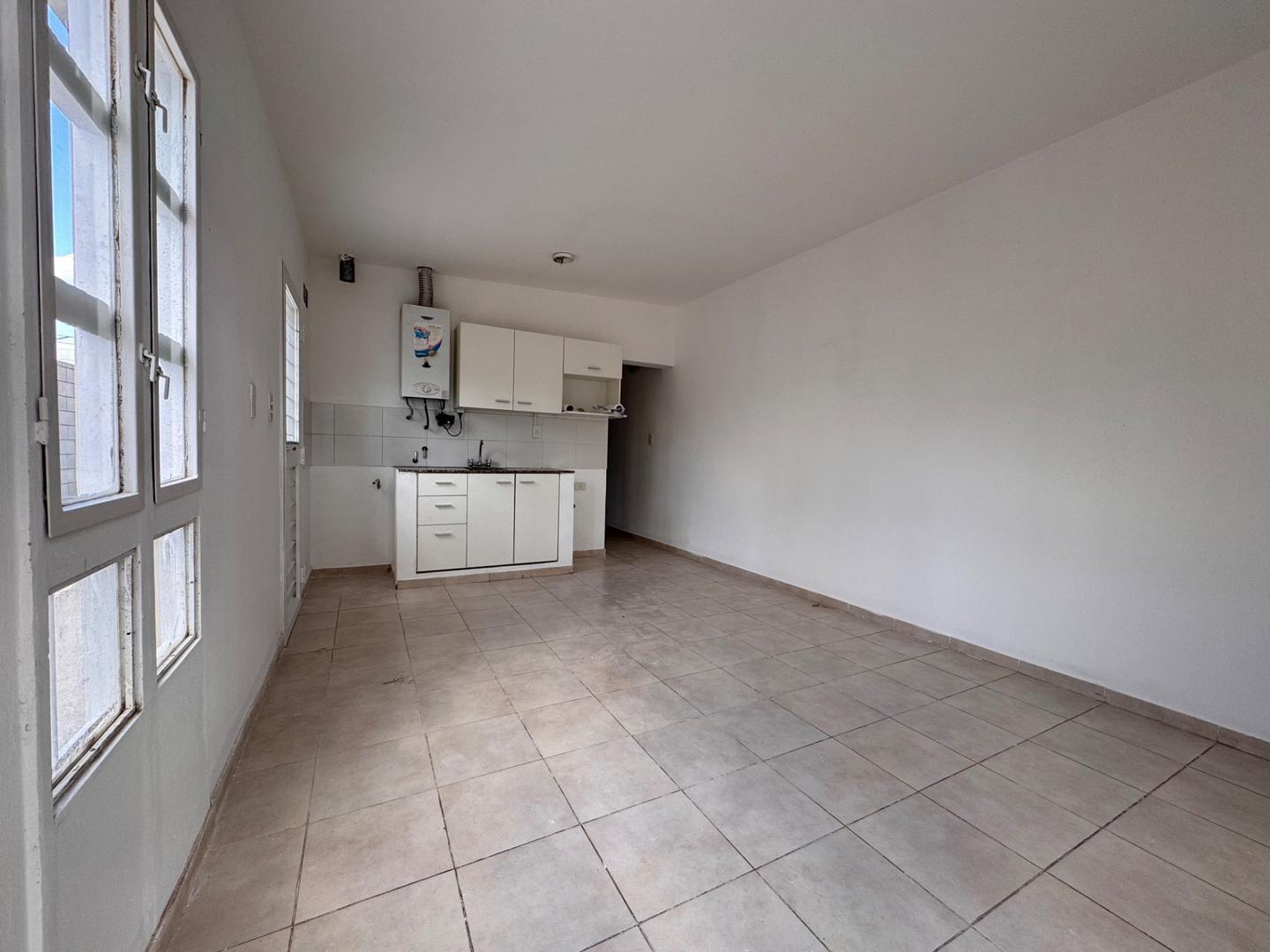 Casa en Alquiler en Carrara De Horizonte, $ 400.000