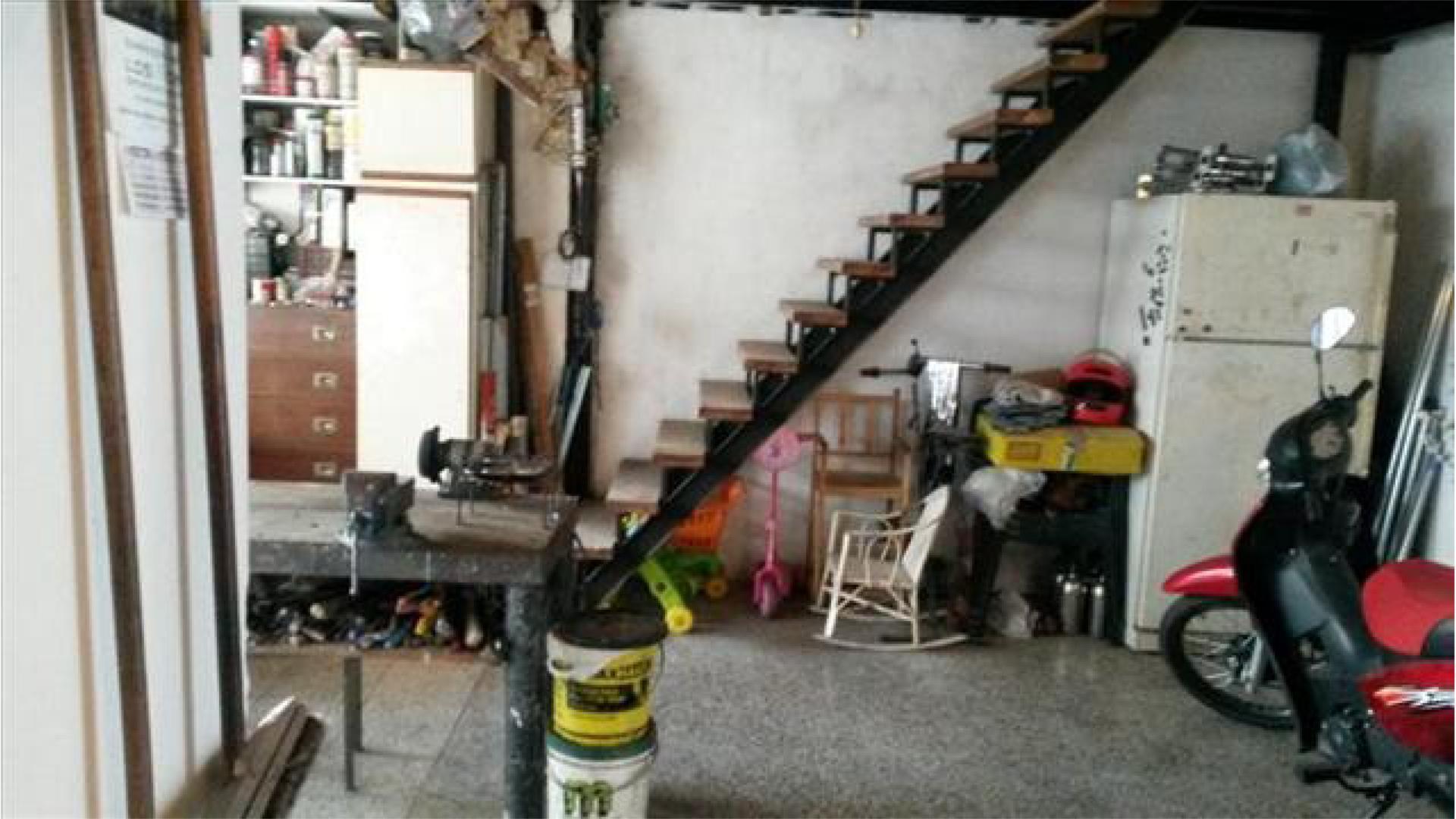 Casa en Venta en Avellaneda, USD 115.000