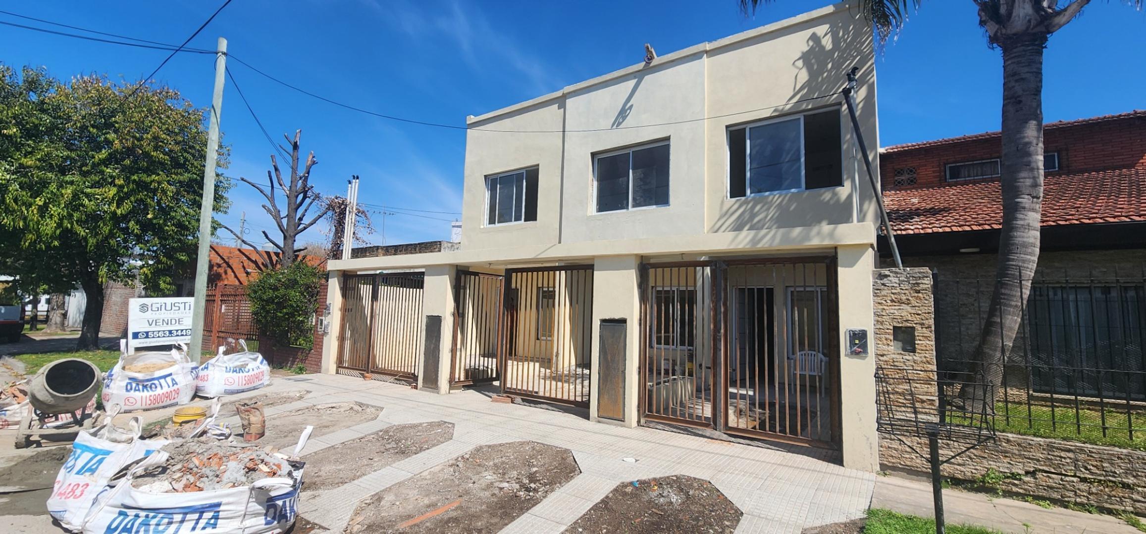 PH 3 ambientes con patio