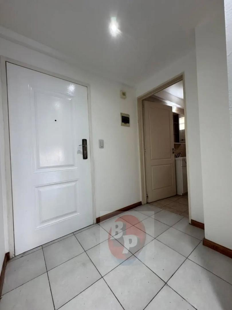 REGIO DEPTO DE 1 AMB. EN EXCELENTE ESTADO Y ZONA 