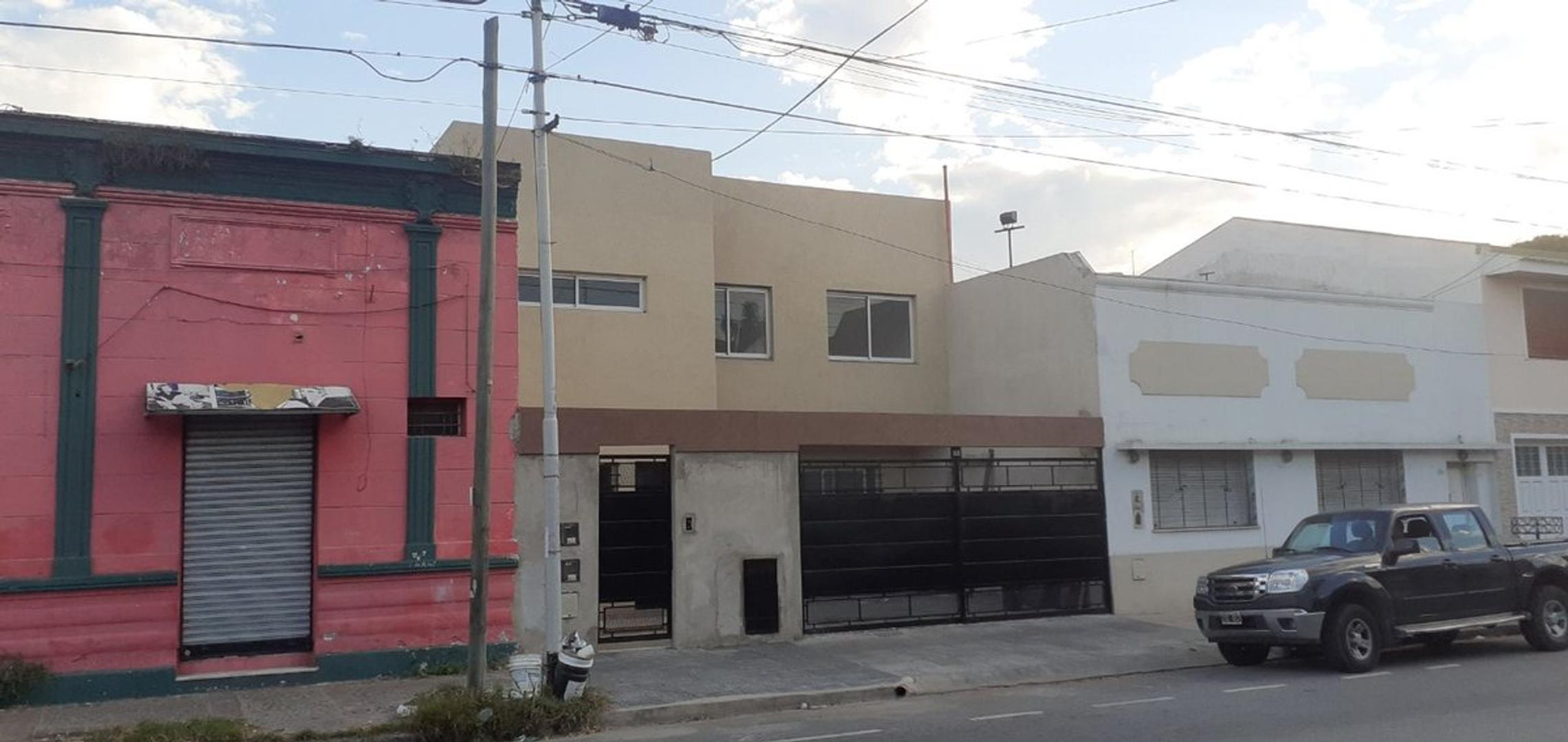 Depto Tipo Casa en Venta de 2 ambientes