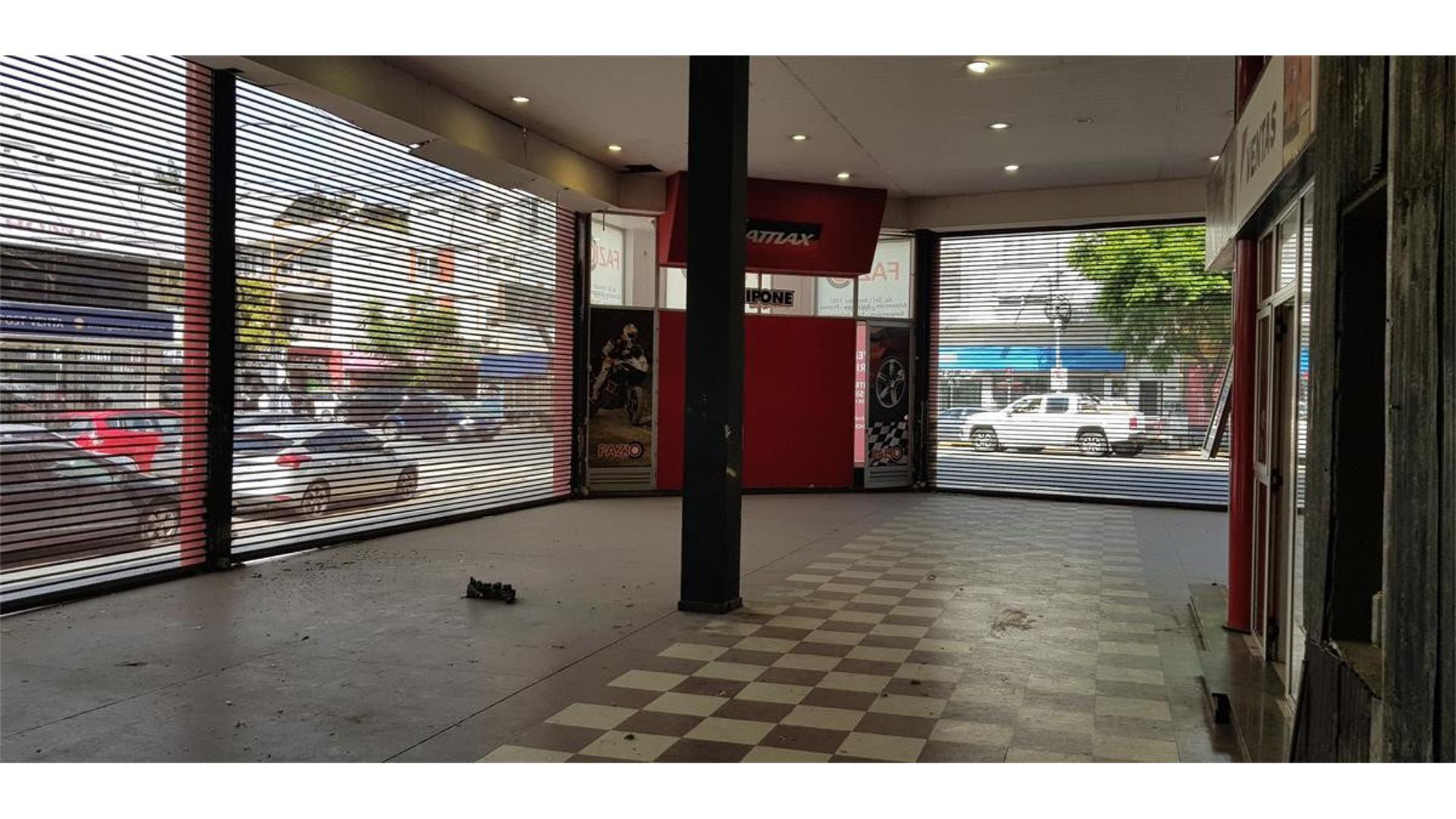 Local Alquiler 504m² Vicente Lopez C/ estacionamiento 200 m²