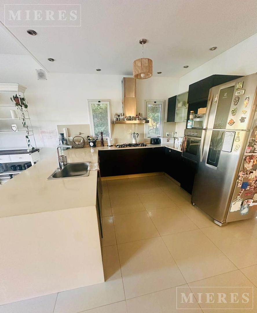 Casa en Alquiler Temporal al Este