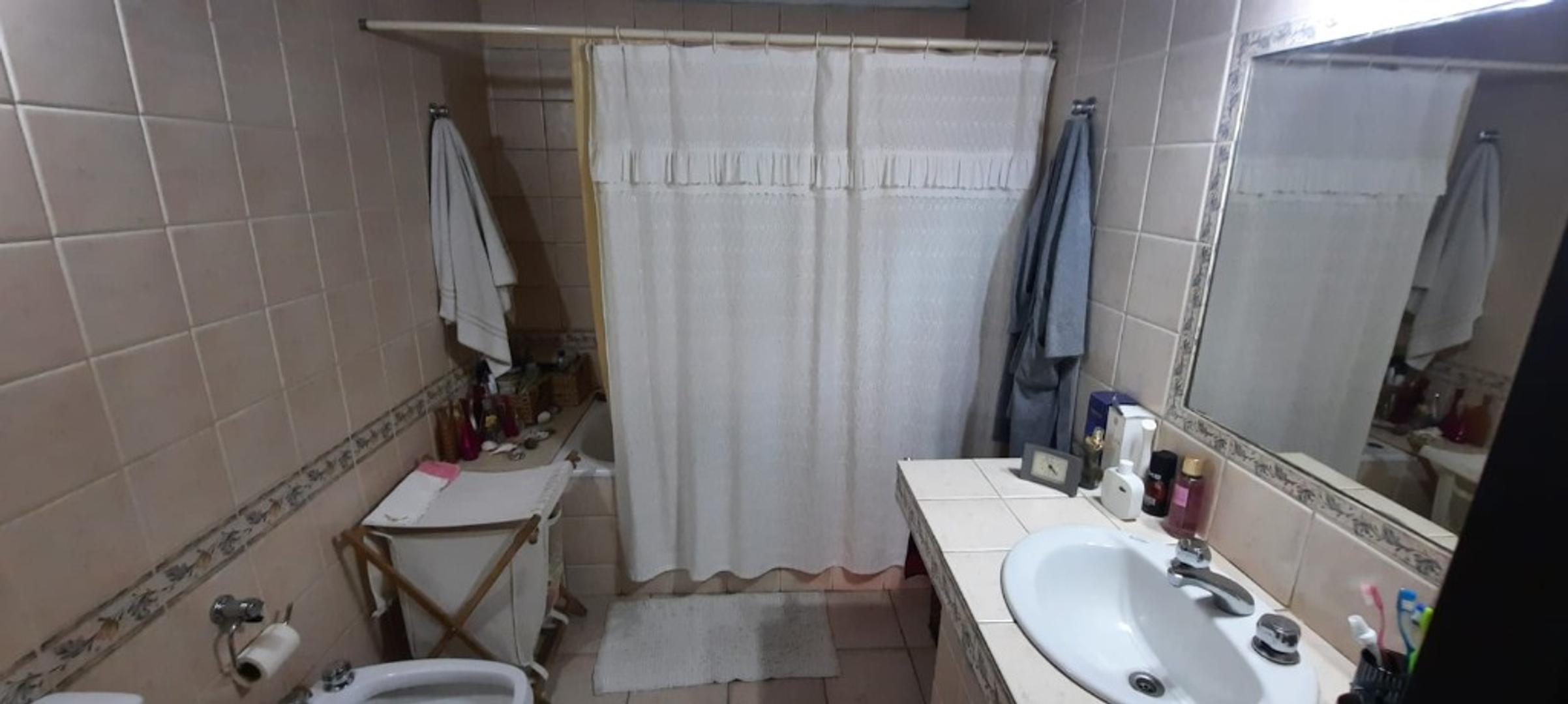 Local en Venta 50 años