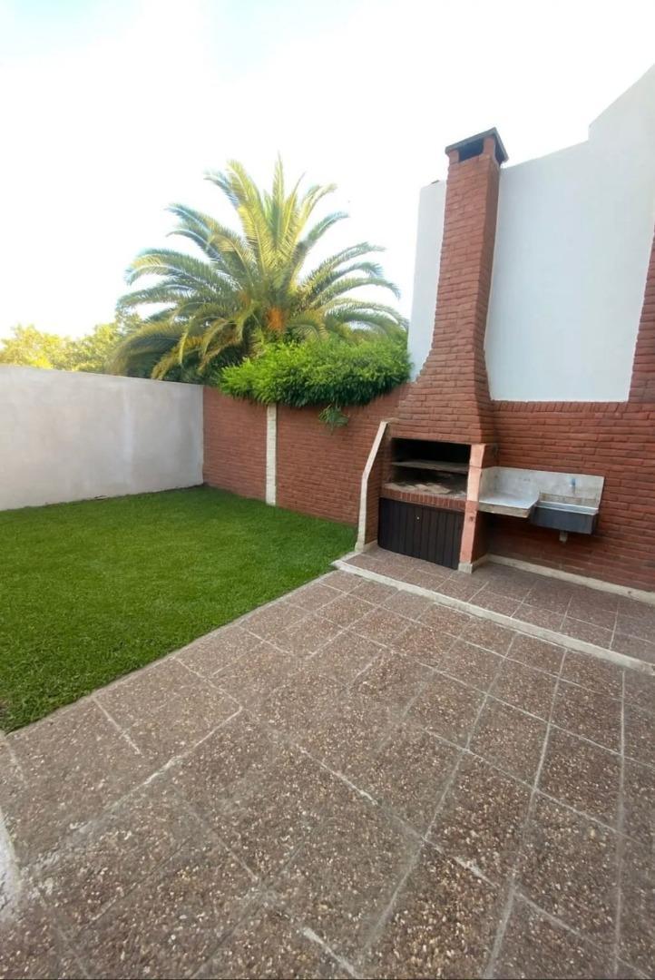 Casa en Alquiler Temporal en Playa Grande, USD 315