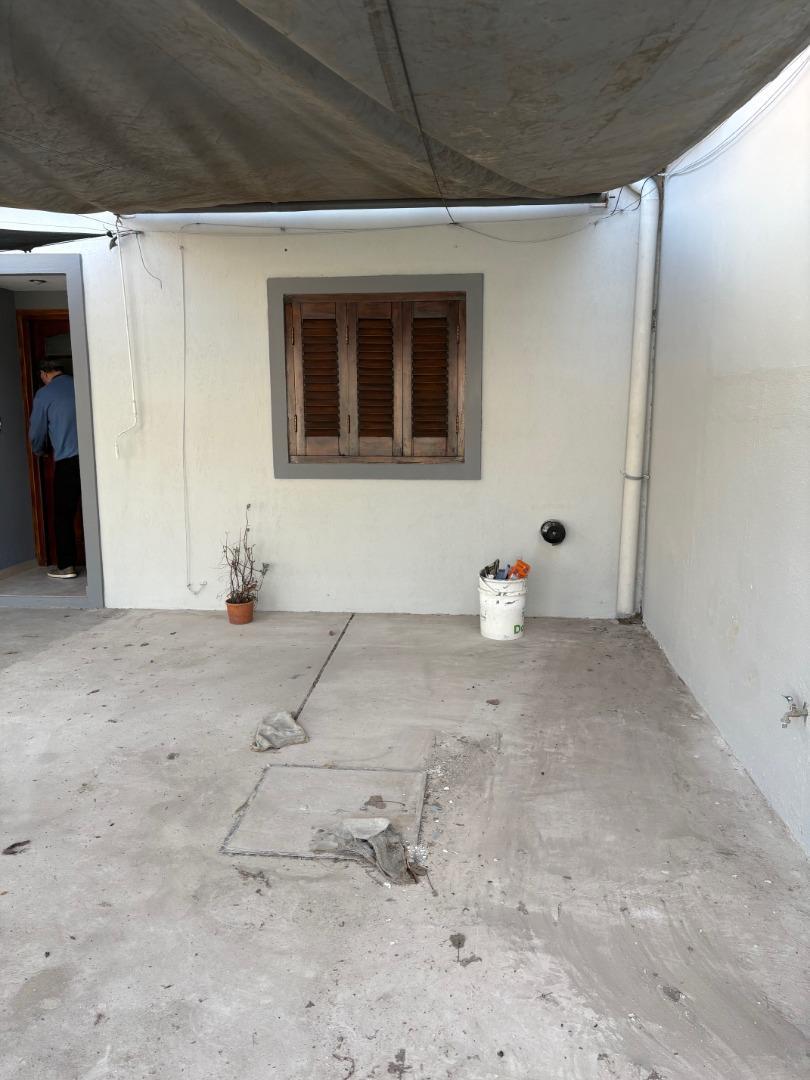 Casa 3 ambientes con 2 baños