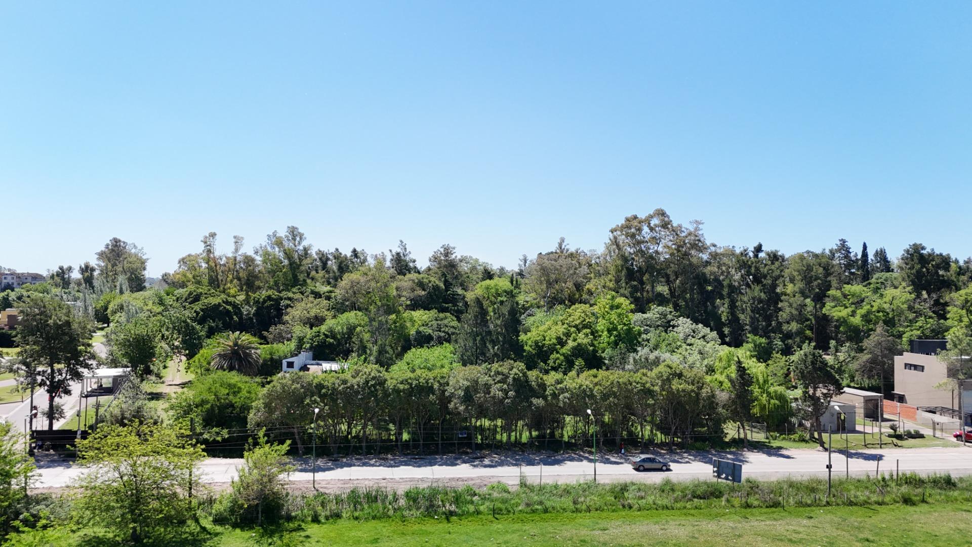 Terreno en Alquiler de 2418,0 m2