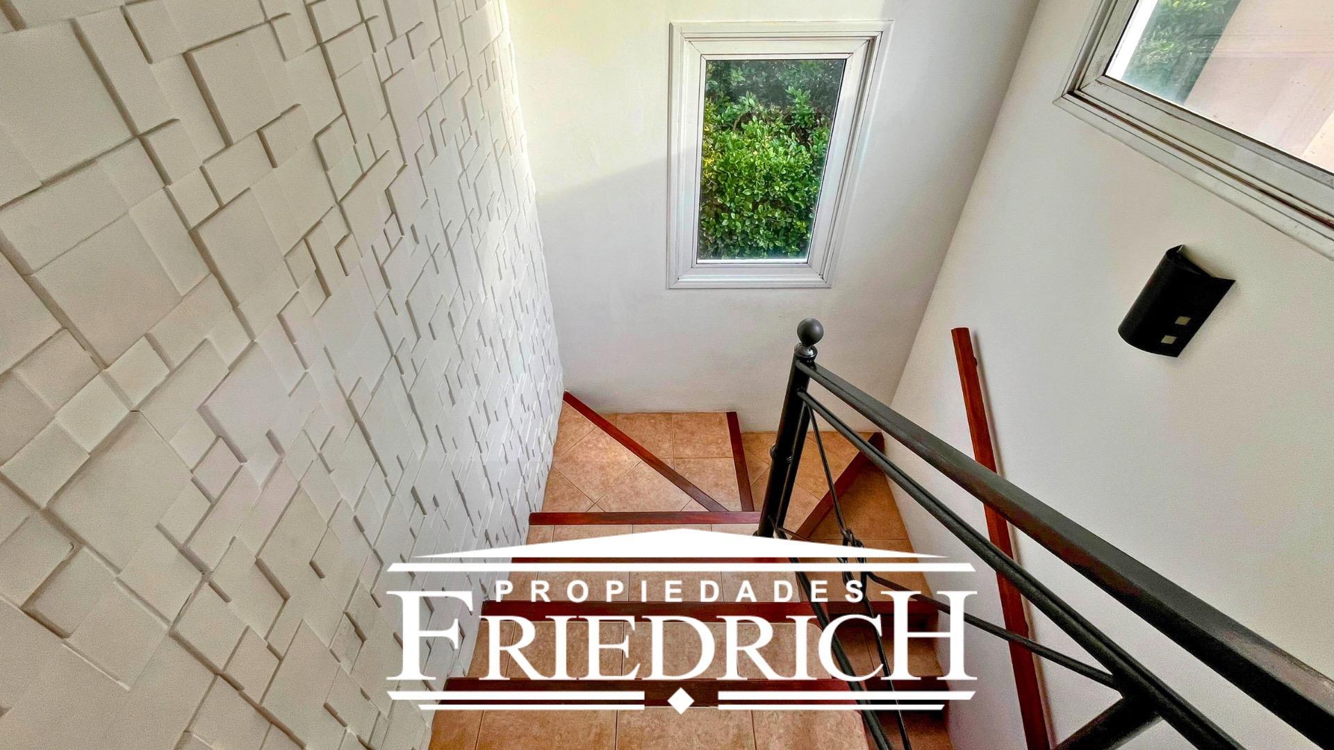 CASA EN VENTA - BARRIO SAN PATRICIO MORENO