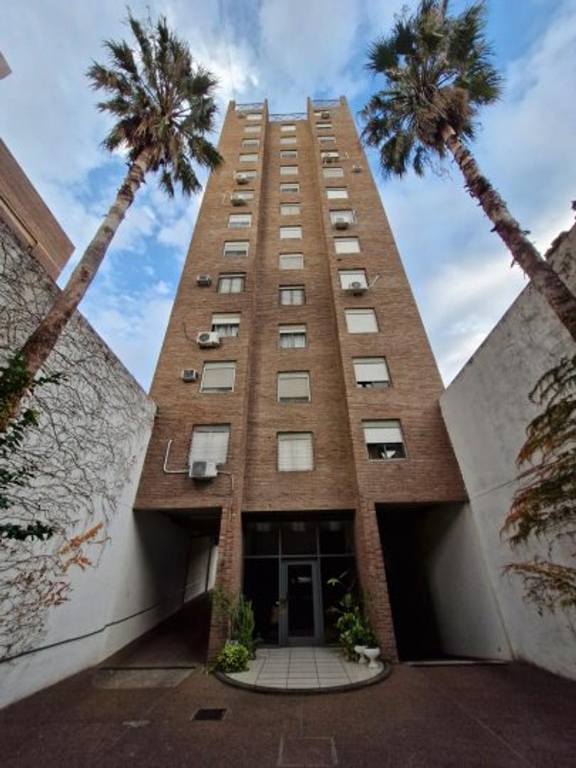 Salta al 2900 (Departamento 2 dormitorios C/Balcón)