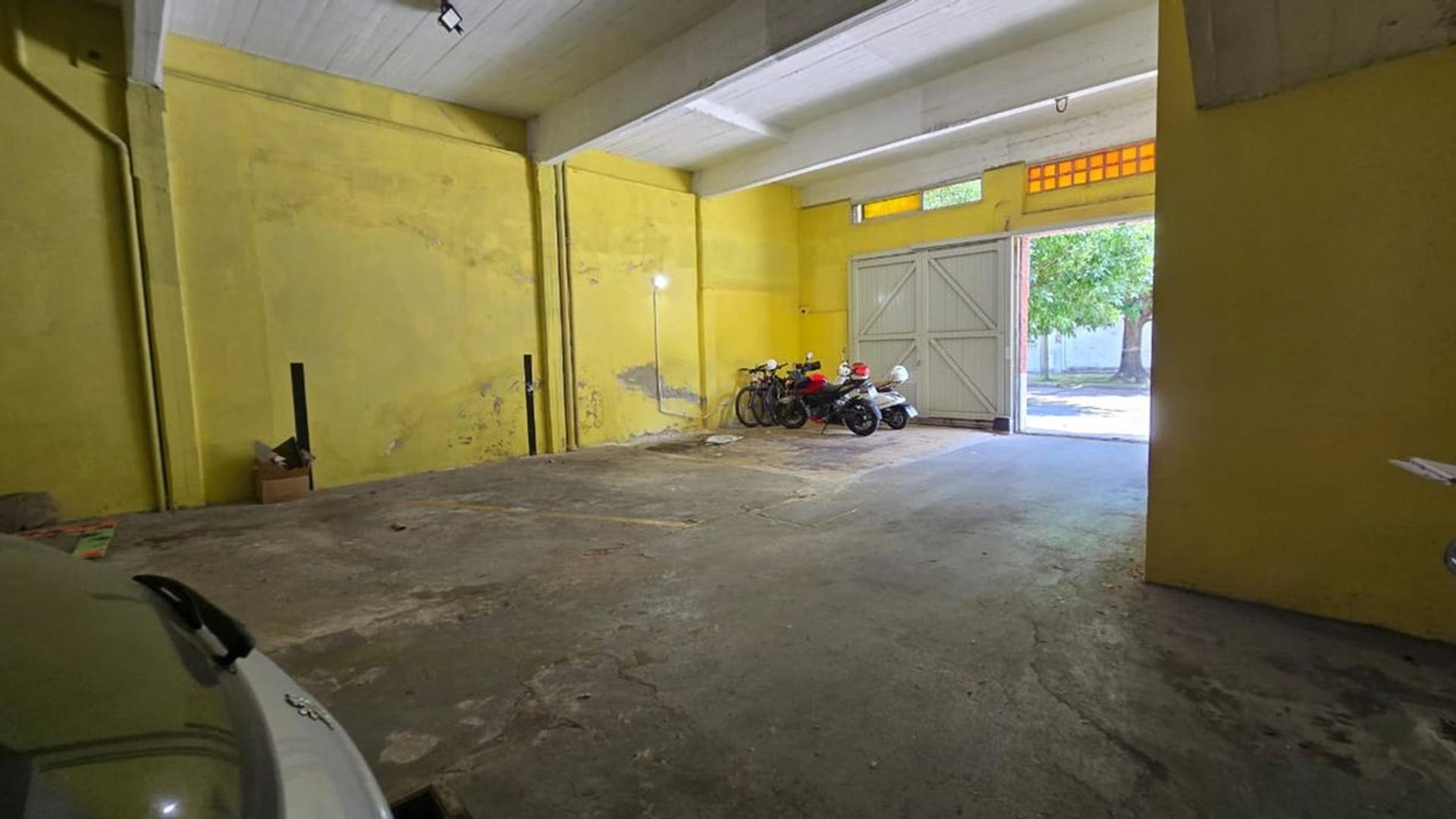 DEPOSITO, COCHERAS o GALPON en VENTA en GERLI