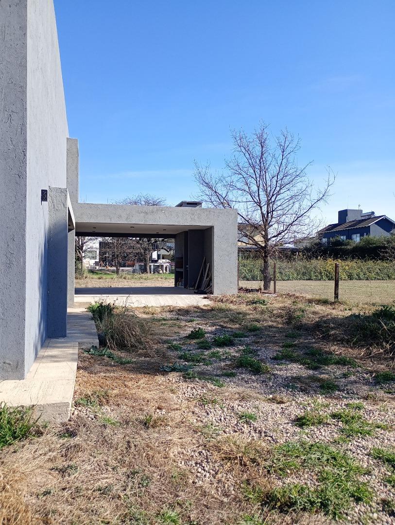 Casa en Venta en Valle del Golf, USD 191.000