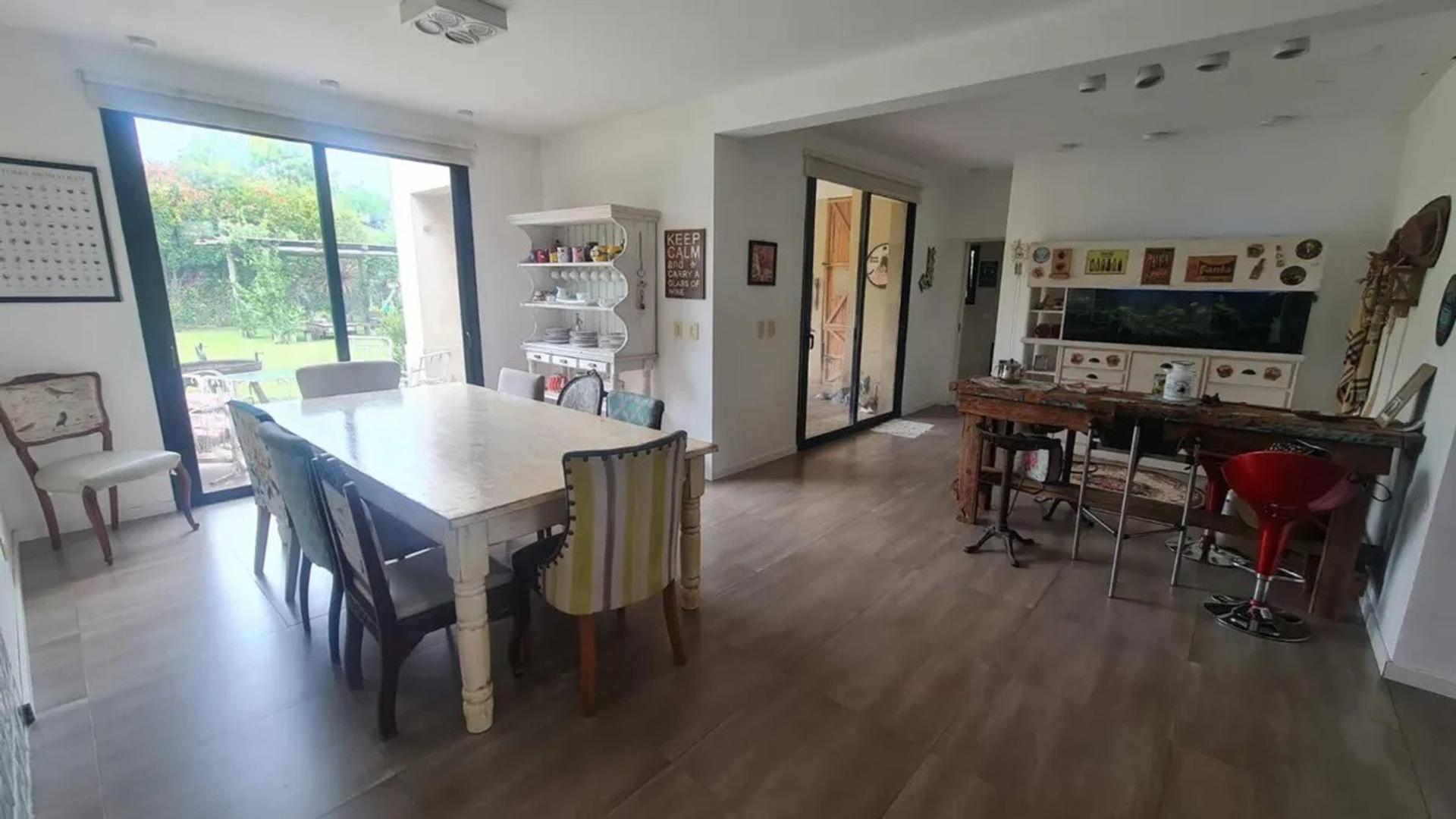 Casa en Venta en Santa Ana, USD 339.000