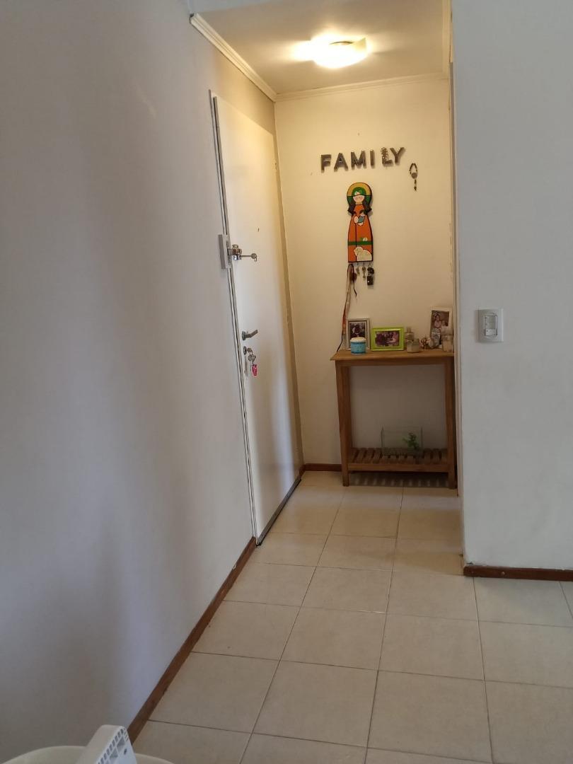 Patricios 265 , Piso 2