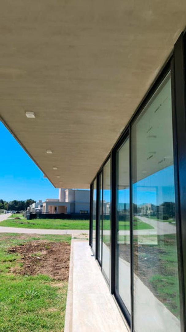 Casa en Alquiler en Canning, USD 1.250