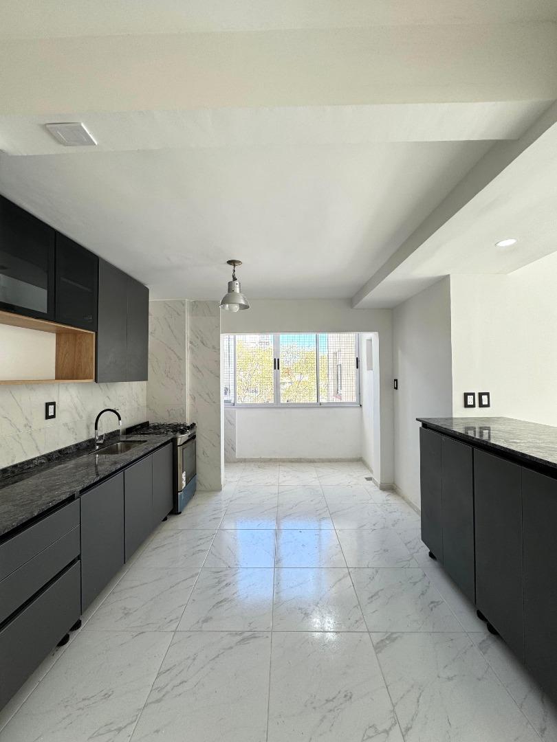 Hermoso 4 ambientes con dos balcones